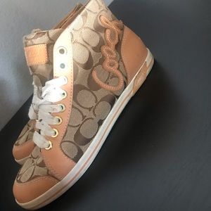 Used Coach Shoes